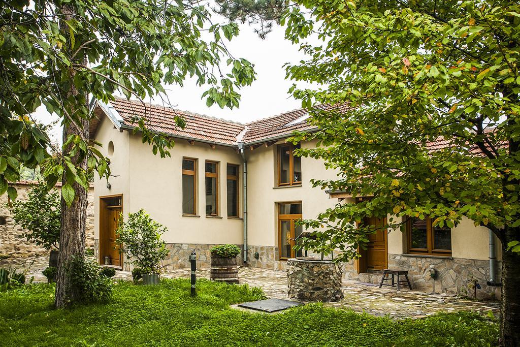 Guest House Podkovite Karlovo Eksteriør bilde